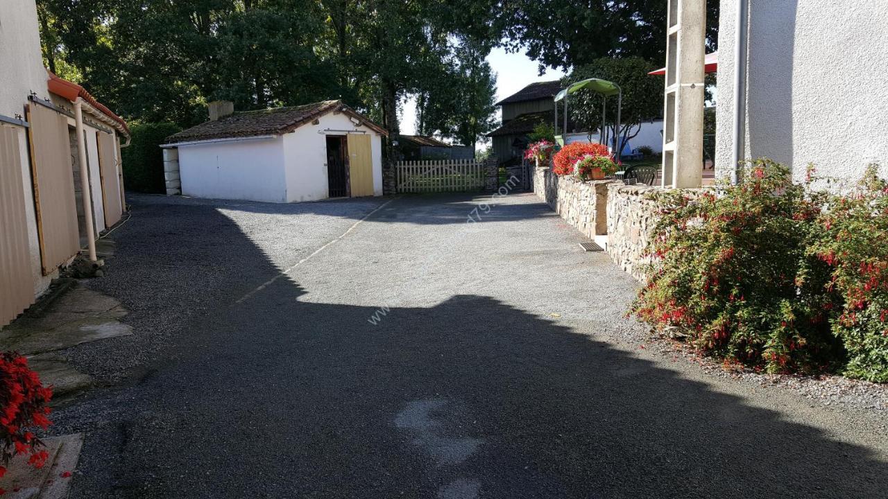 Chambre D'Hotes Le Gachignard Courlay Zewnętrze zdjęcie